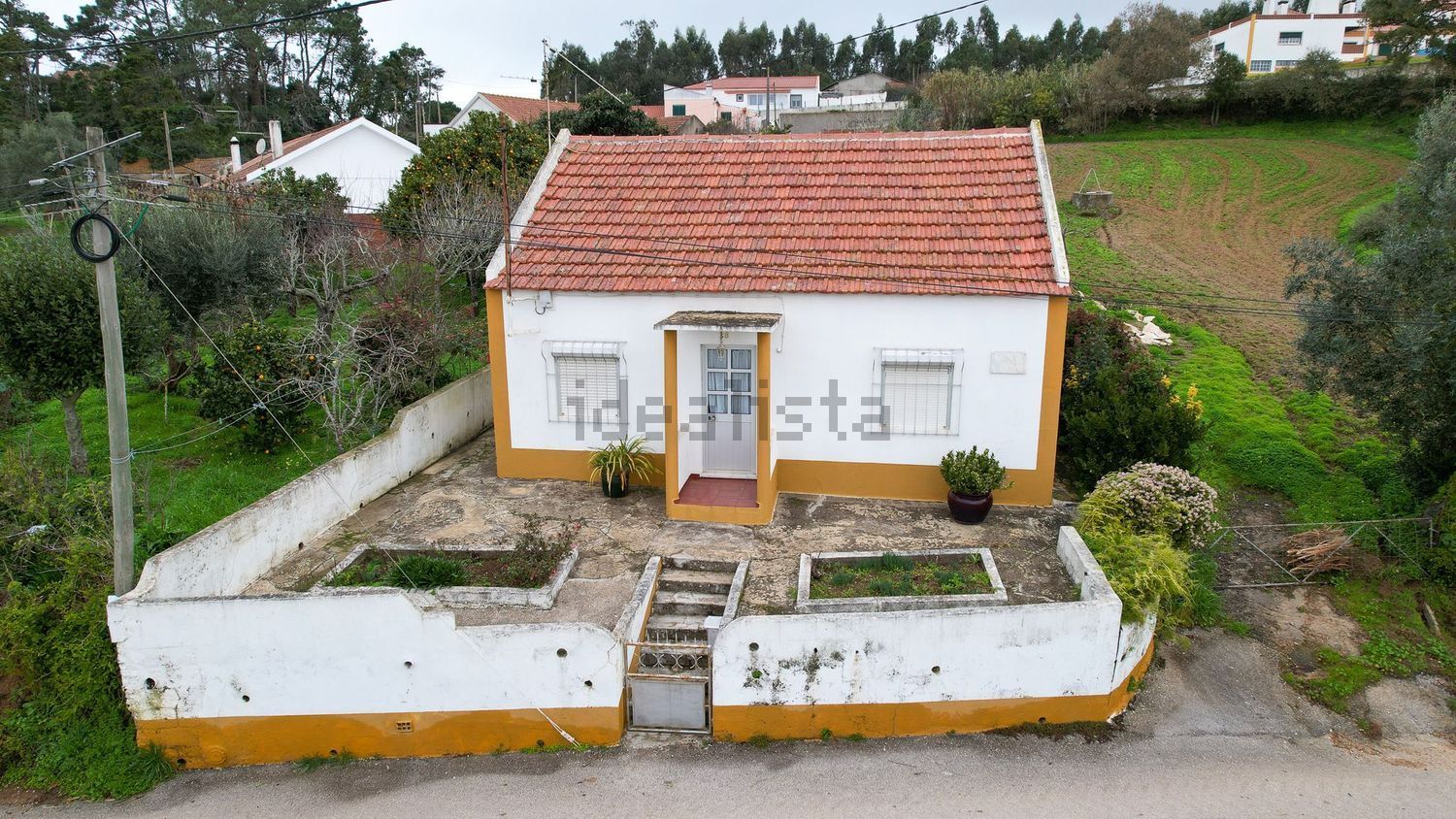 小楼房或独栋别墅出售在Rua Carreira da Corsa, 28 - 外立面