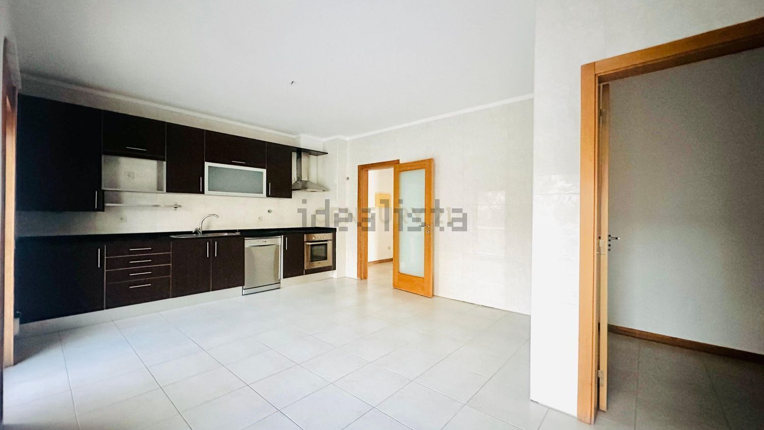 公寓 t4出售在Avenida Natália Correia - 厨房