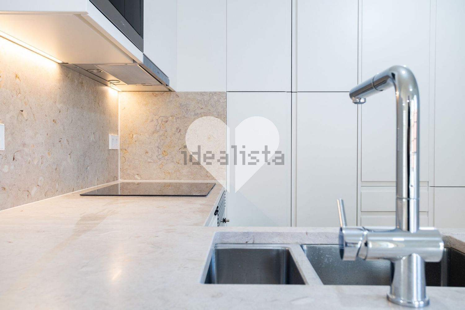 公寓 t3出售在Rua do Passadiço, 1 - 厨房