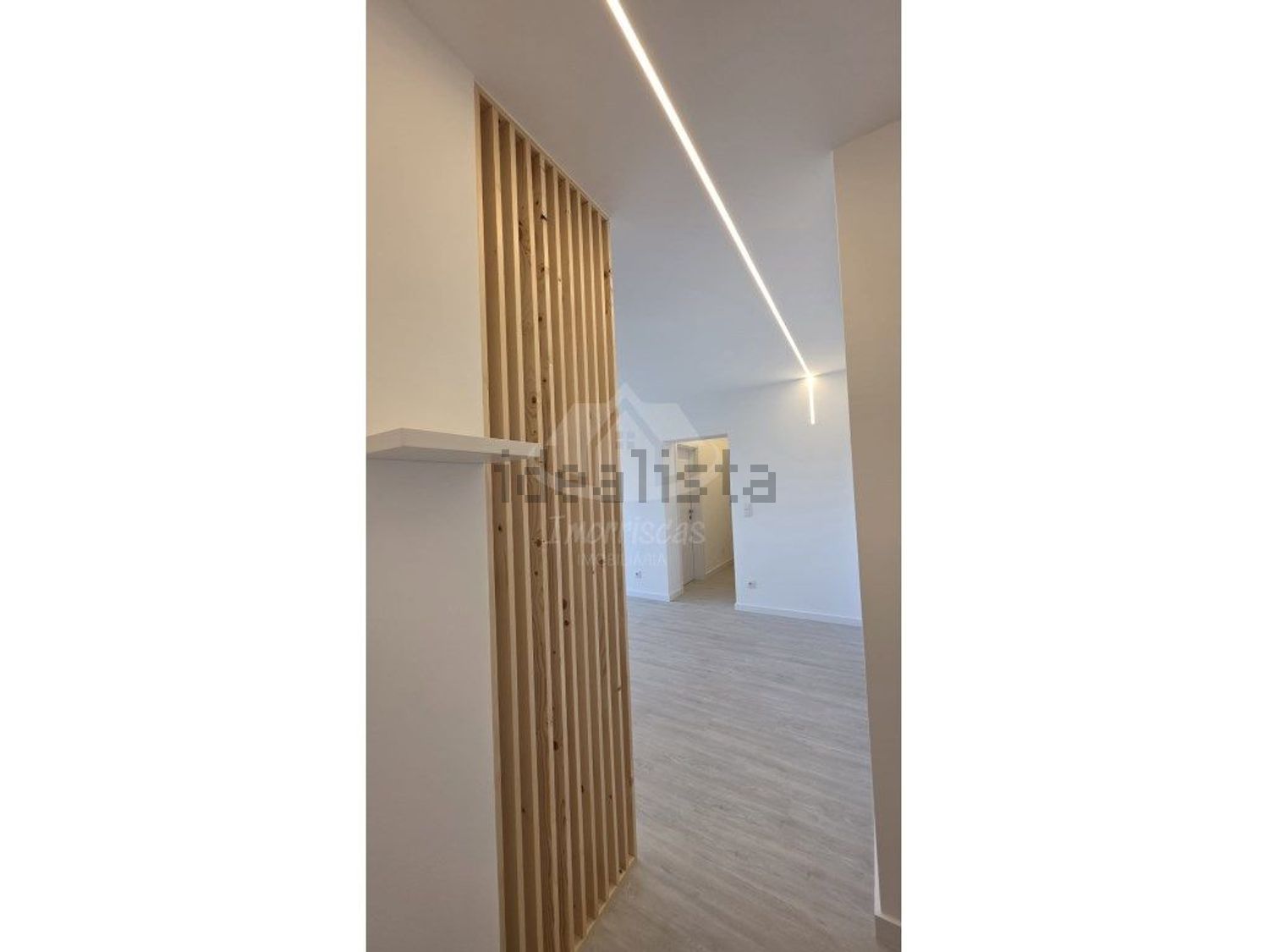 公寓 t3出售在Rua Cidade de Bolama - 前厅