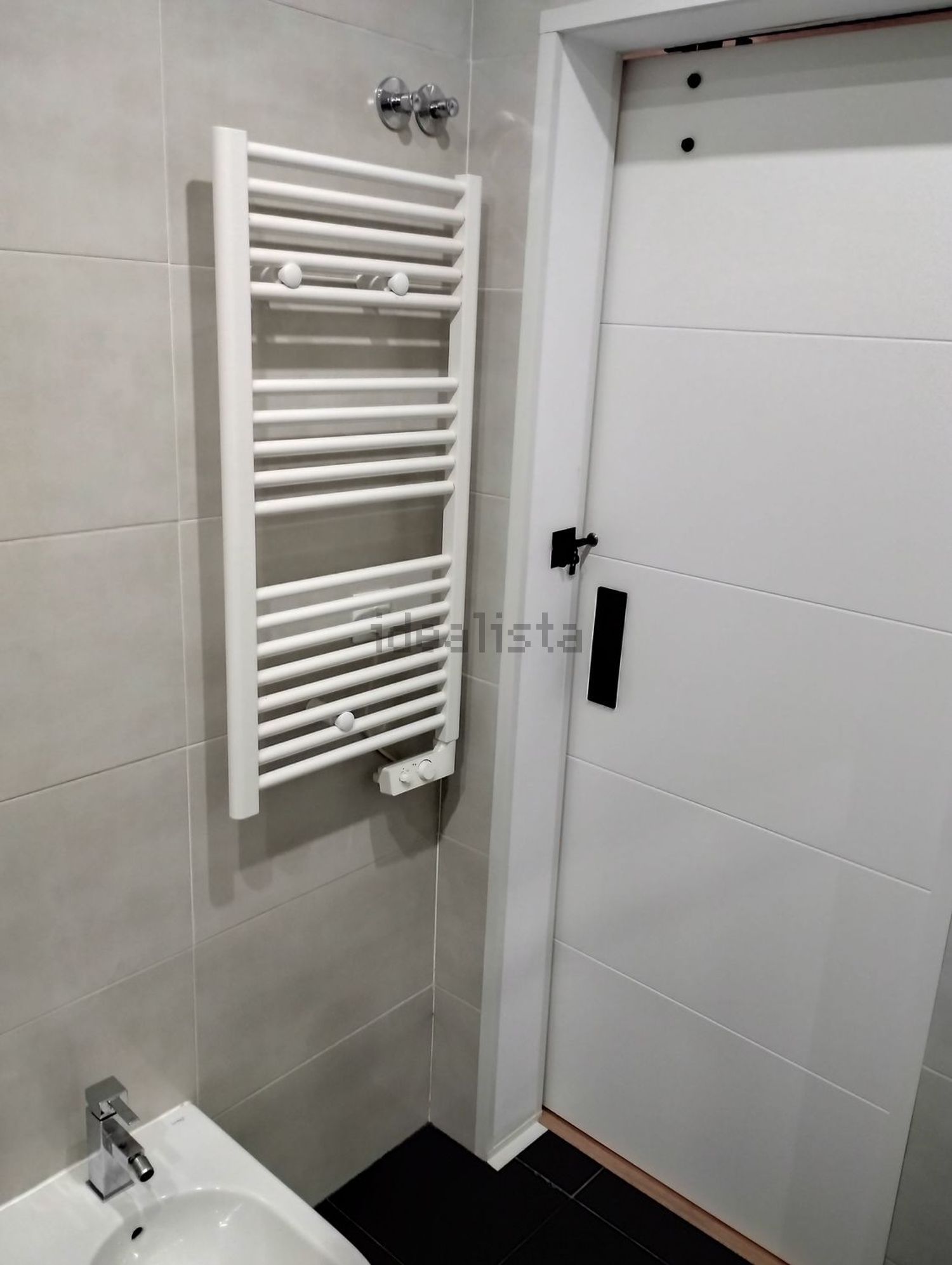 小楼房或独栋别墅出售Valbom, 1 - 卫生间