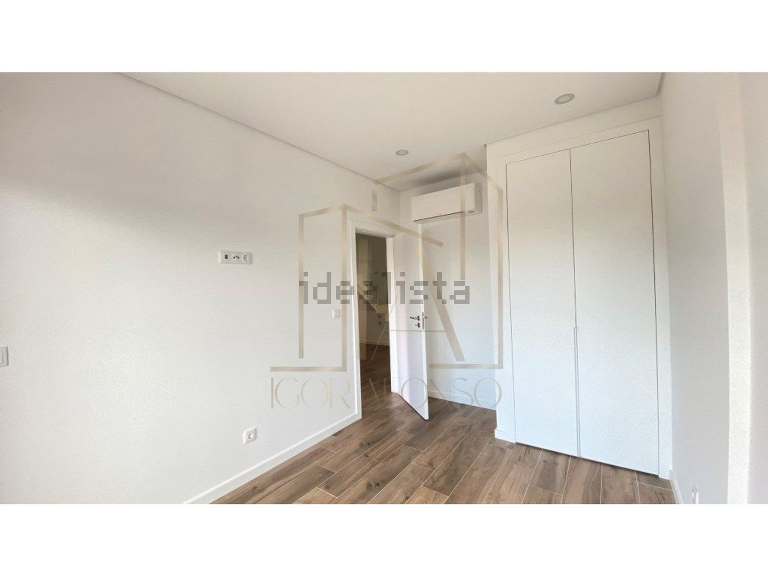 小楼房或独栋别墅出售在Pinhal do General - 卧室