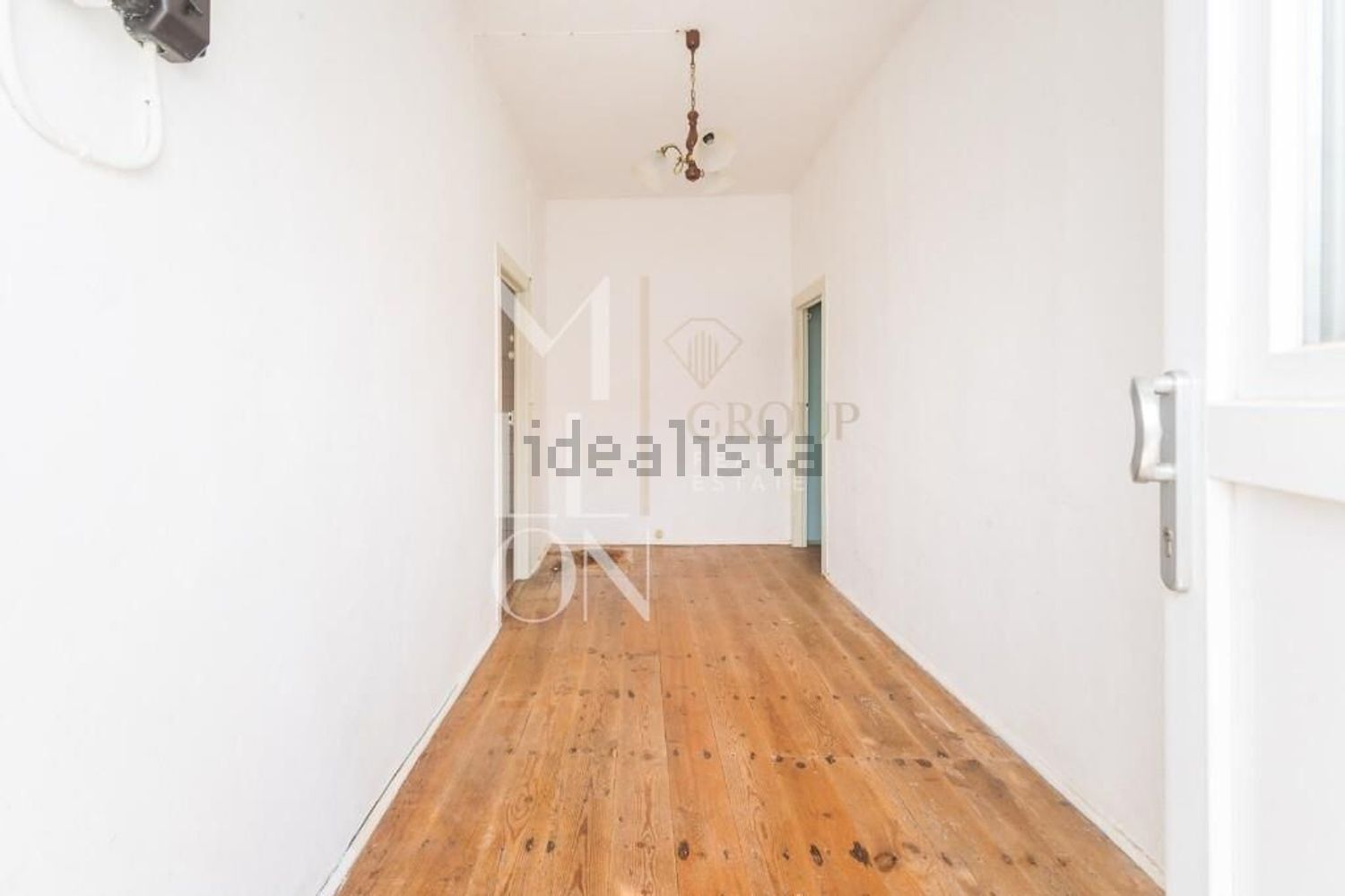 双拼别墅出售在Rua Combatentes da Grande Guerra s/n - 居住