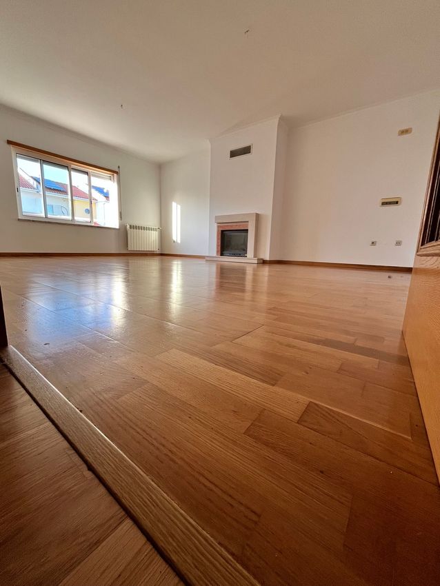 公寓 t3出售在Rua Oriente s/n