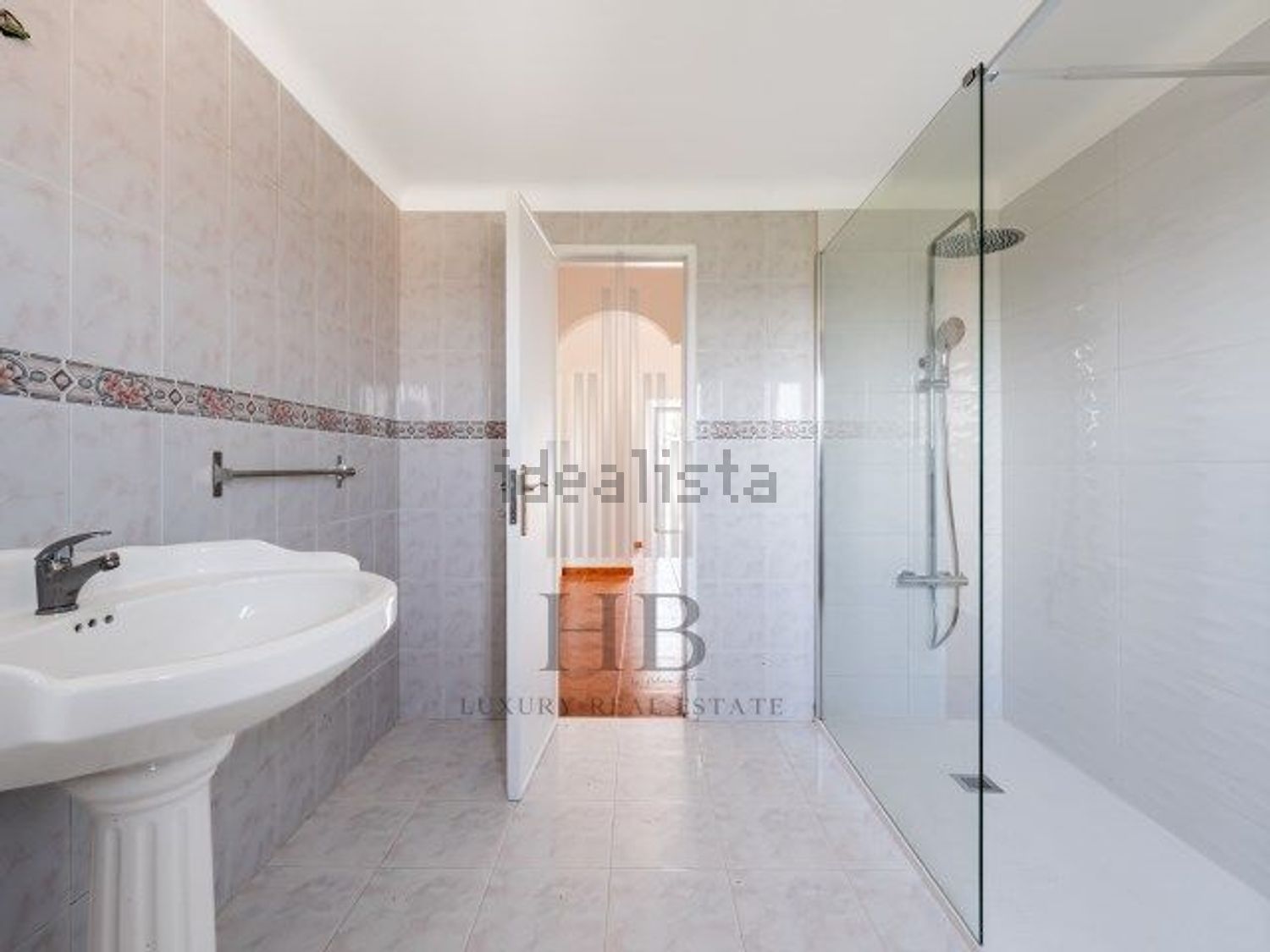 出租小楼房或独栋别墅在Rua do Arneiro - 卫生间