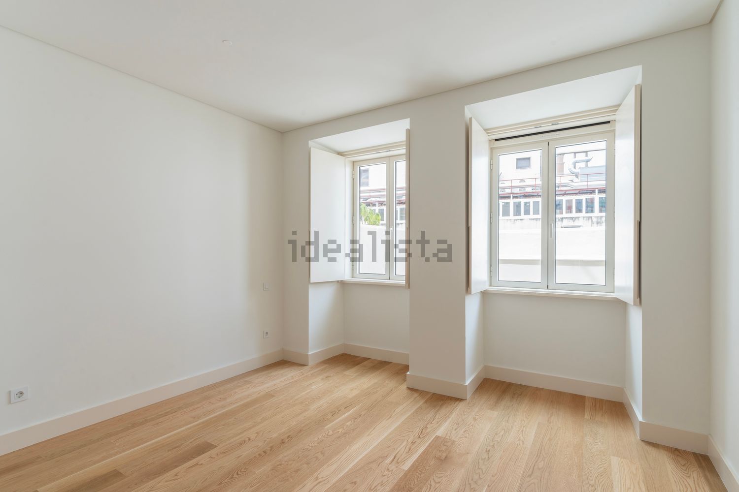 出租公寓 t2在Rua de São Bento, 19 - 卧室