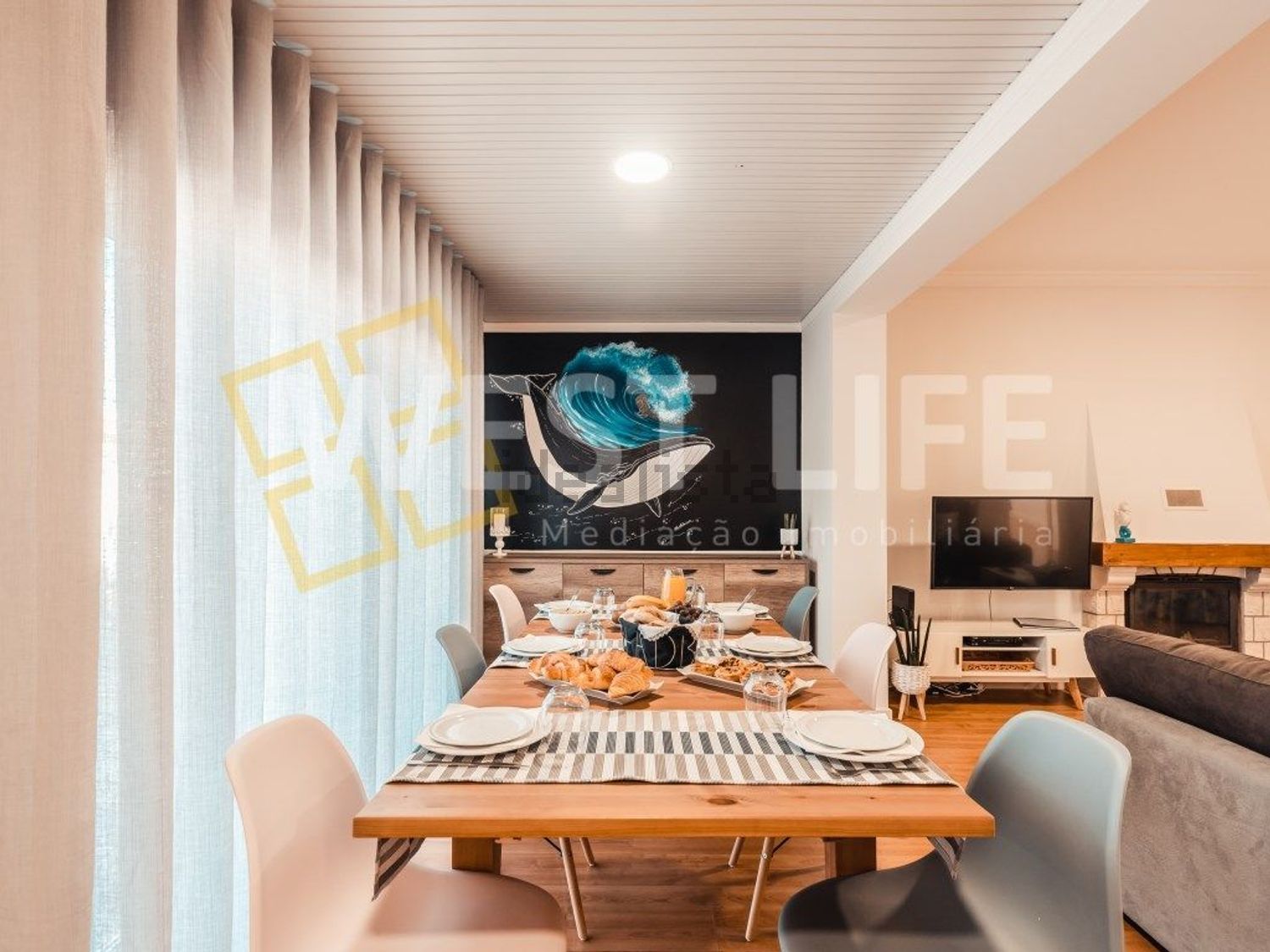 小楼房或独栋别墅出售在Centro - 客厅