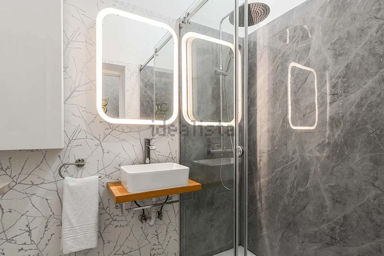 出租房间在Rua Nova do Almada, 80 - 卫生间