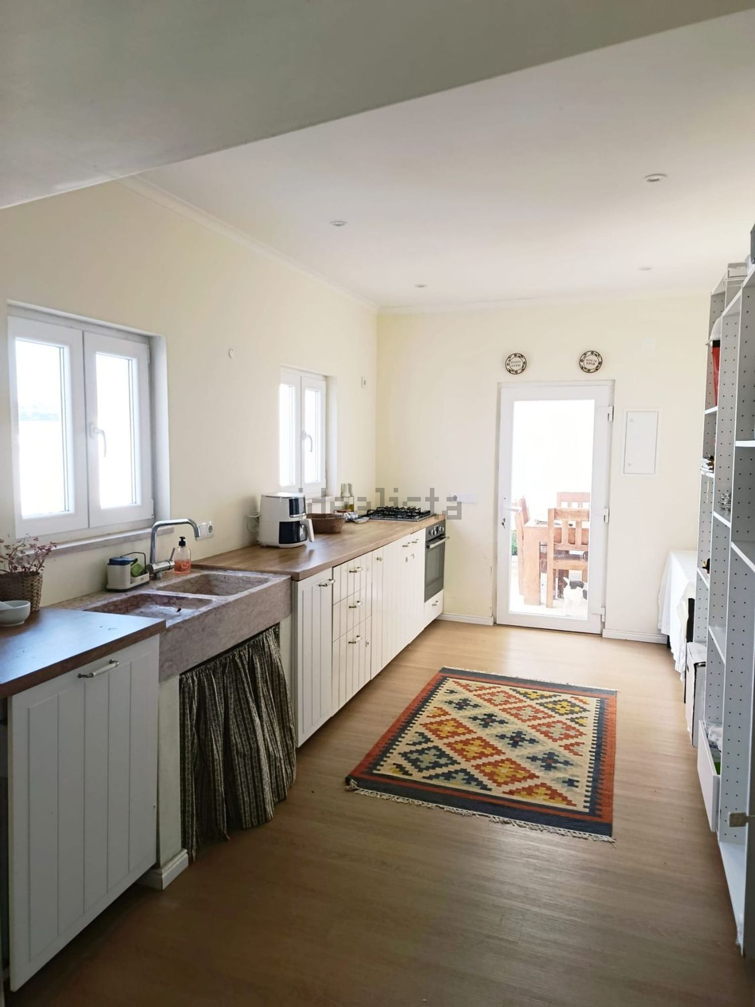 小楼房或独栋别墅出售在Peral - 厨房