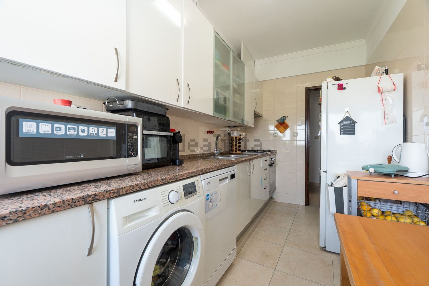 公寓 t2出售在Rua Soeiro Pereira Gomes, 5 - 厨房