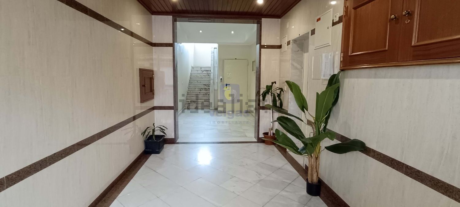 公寓 t2出售在Ramada e Caneças - 过道