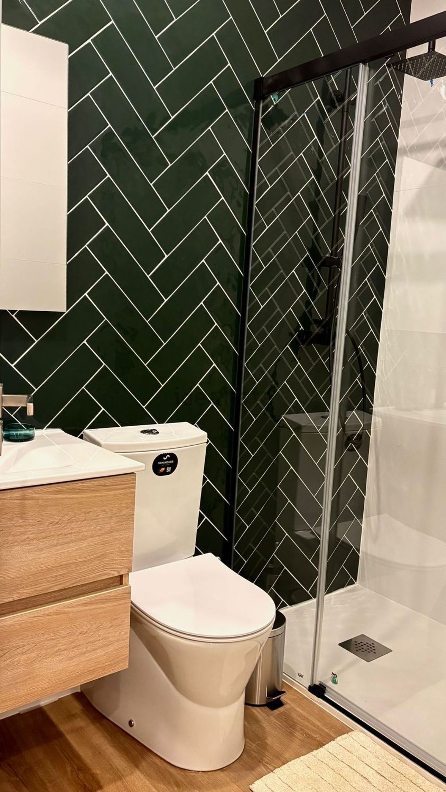 出租房间在Rua das Furnas, 17 - 卫生间