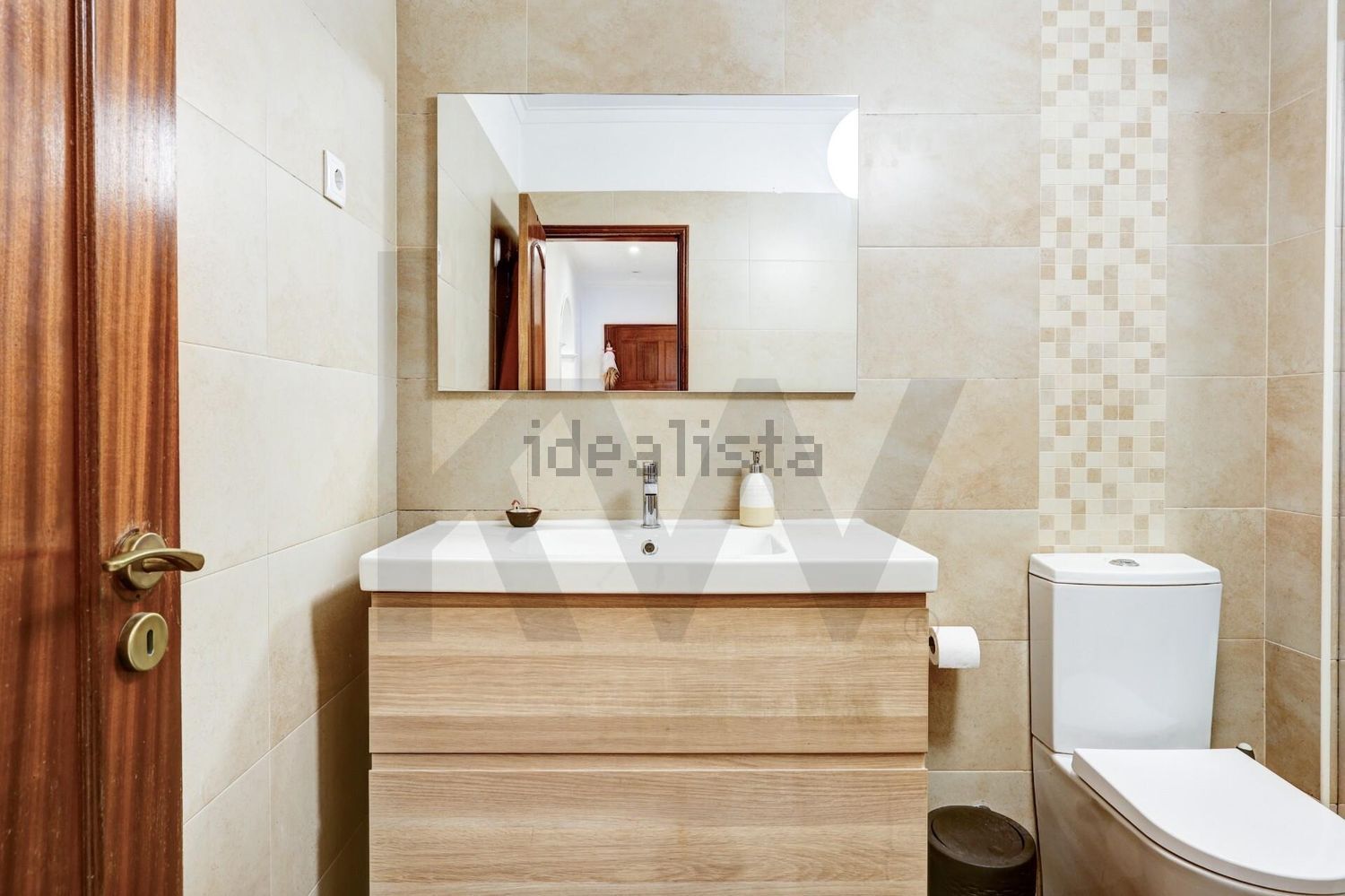 复式公寓出售在Rua Salgueiro Maia s/n - 卫生间