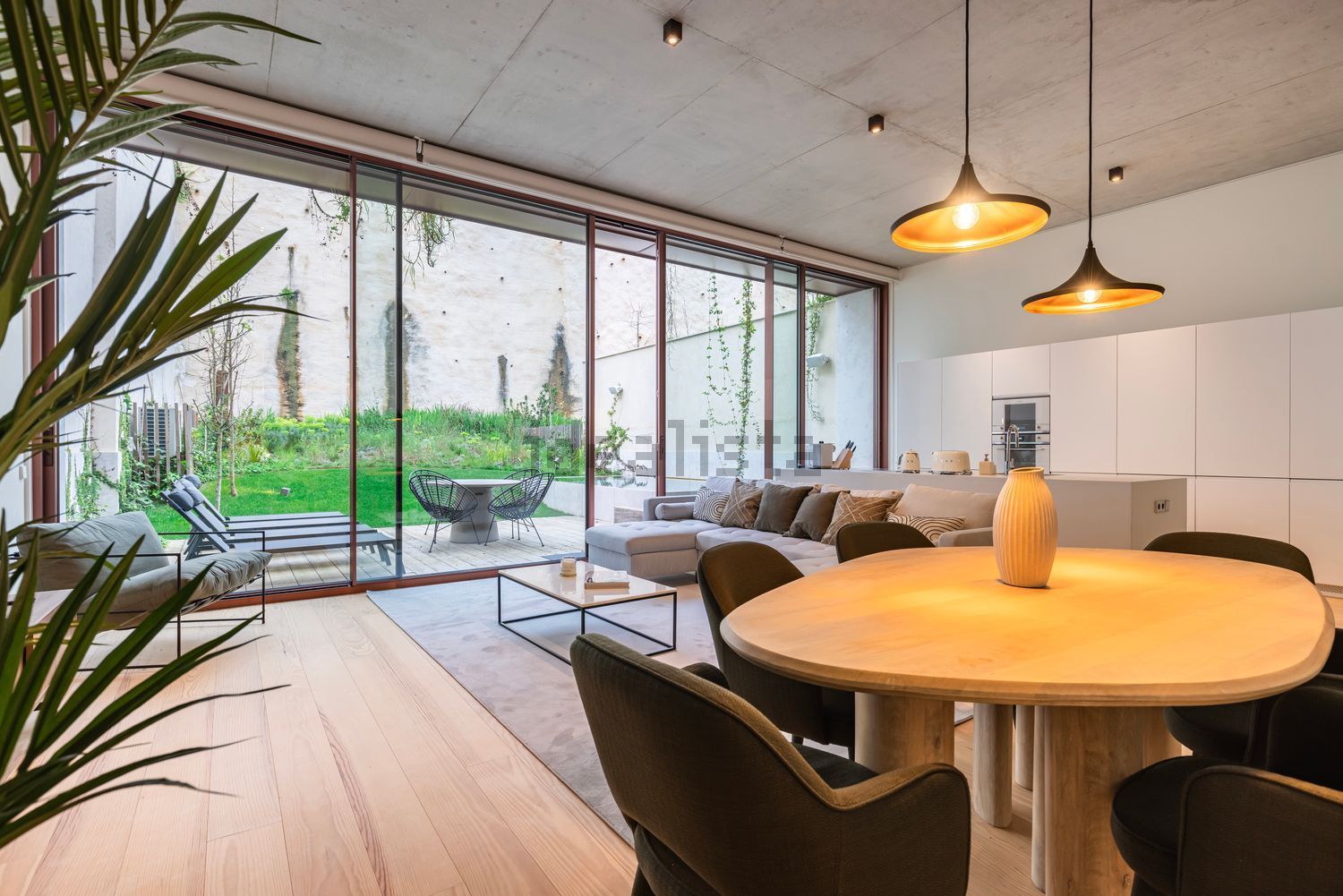 出租公寓 t2在Rua Capitão Leitão - 客厅