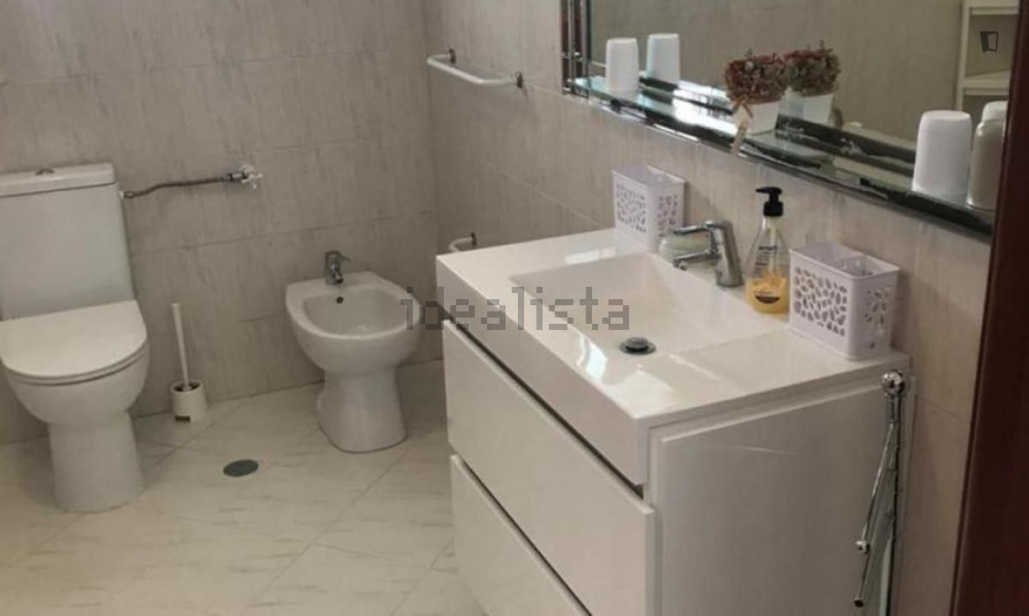 出租房间在Rua do Chafariz Público - 卫生间