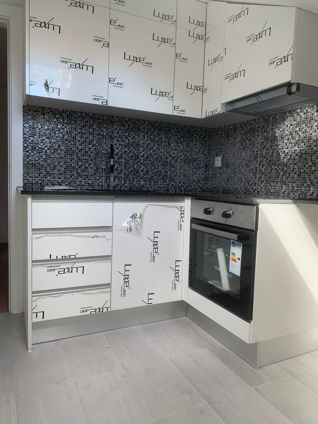 出租公寓 t2在Rua Doutor Gabriel Spínola, 3