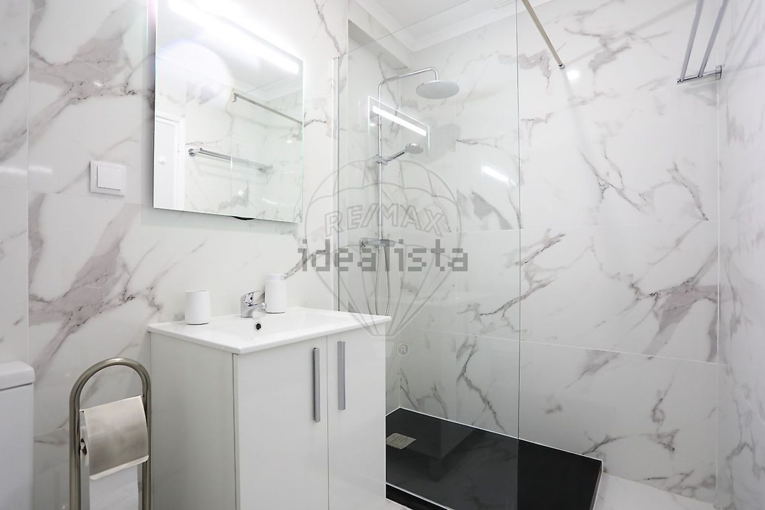 出租公寓 t3在Rua 2 de Abril - 卫生间