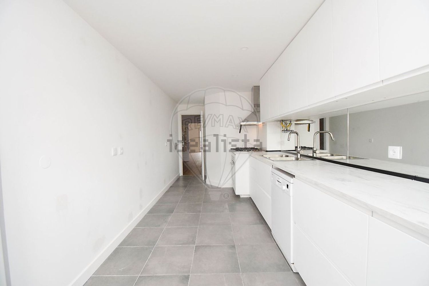 公寓 t3出售在Rua Anjos Teixeira - 厨房