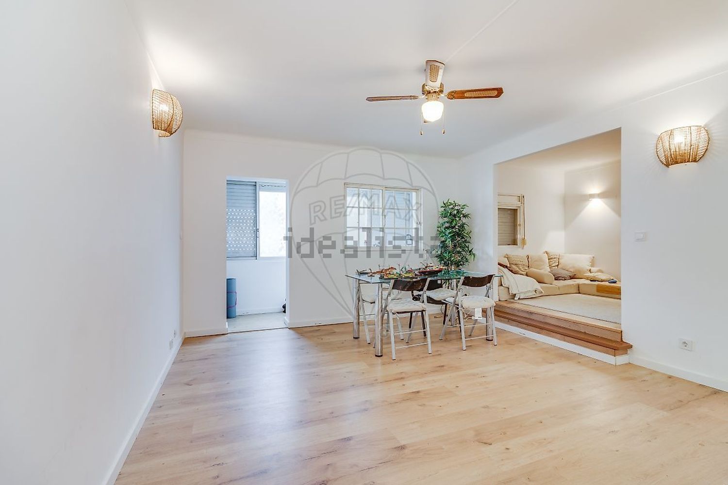 公寓 t3出售在Rua Vila de Farim - 客厅