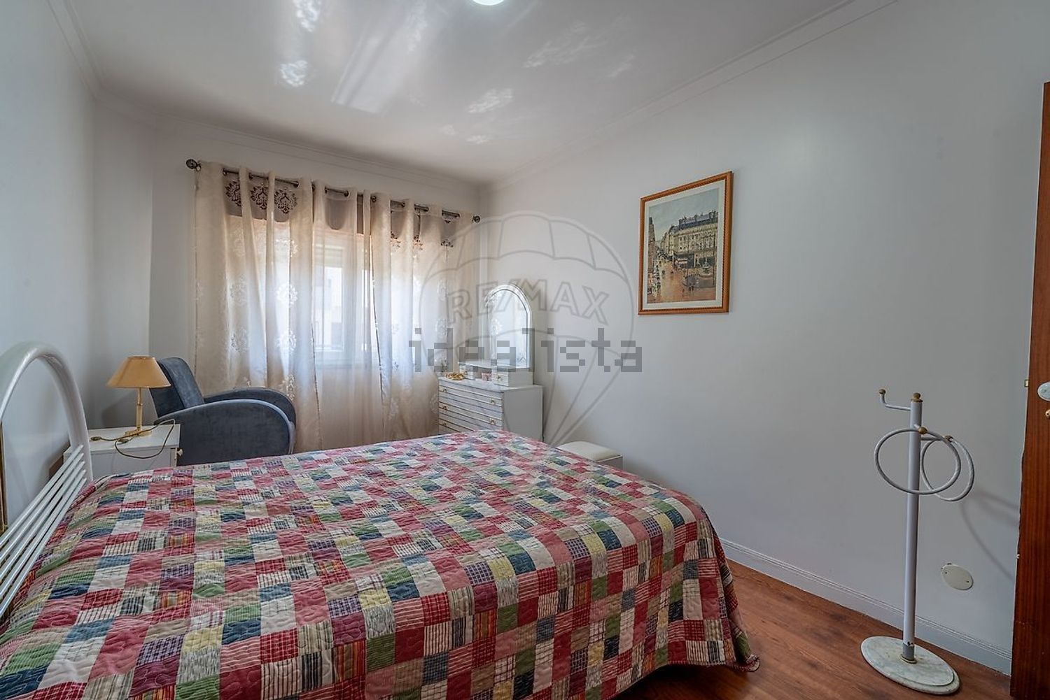 公寓 t2出售在Rua José Vicente Lopes - 卧室