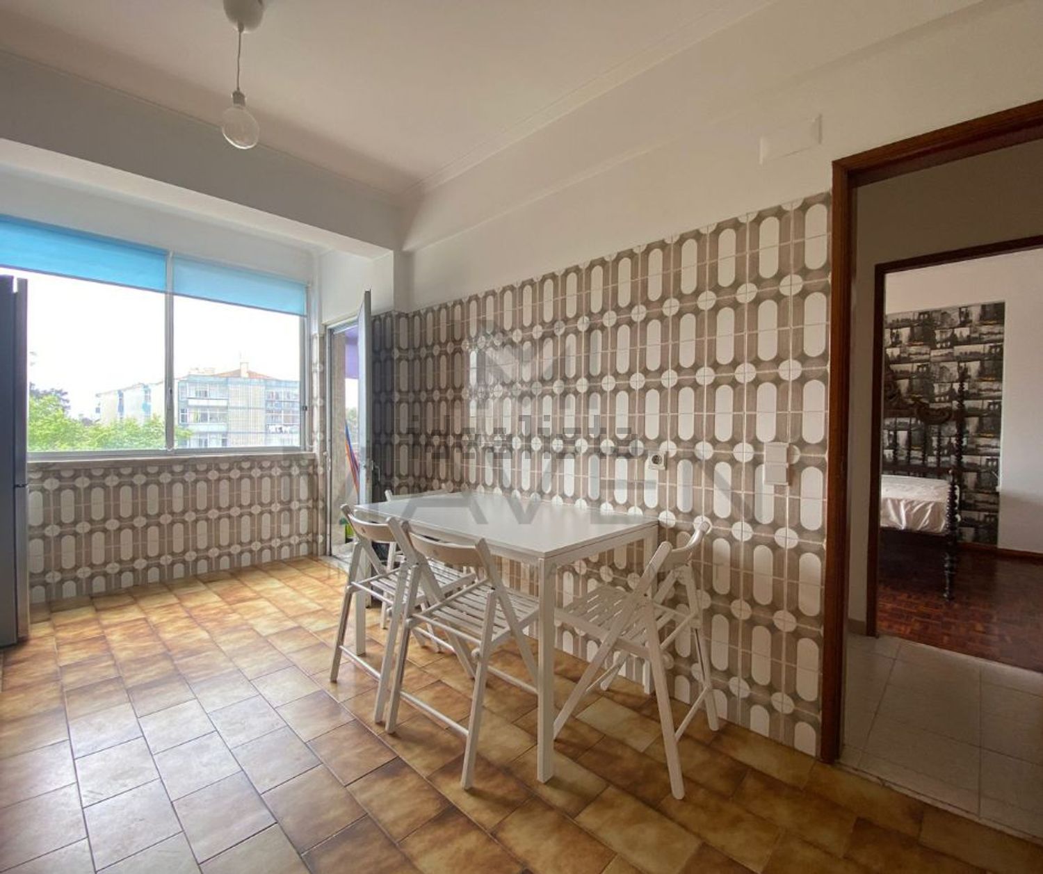 出租顶层公寓在Avenida Professor Rui Luís Gomes - 阳台