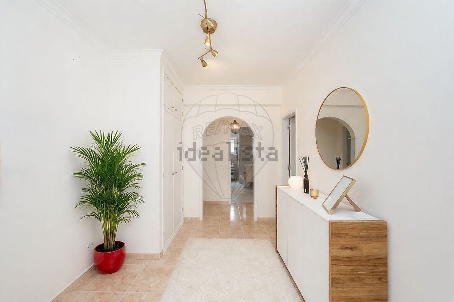 公寓 t3出售在Rua da Estação - 过道