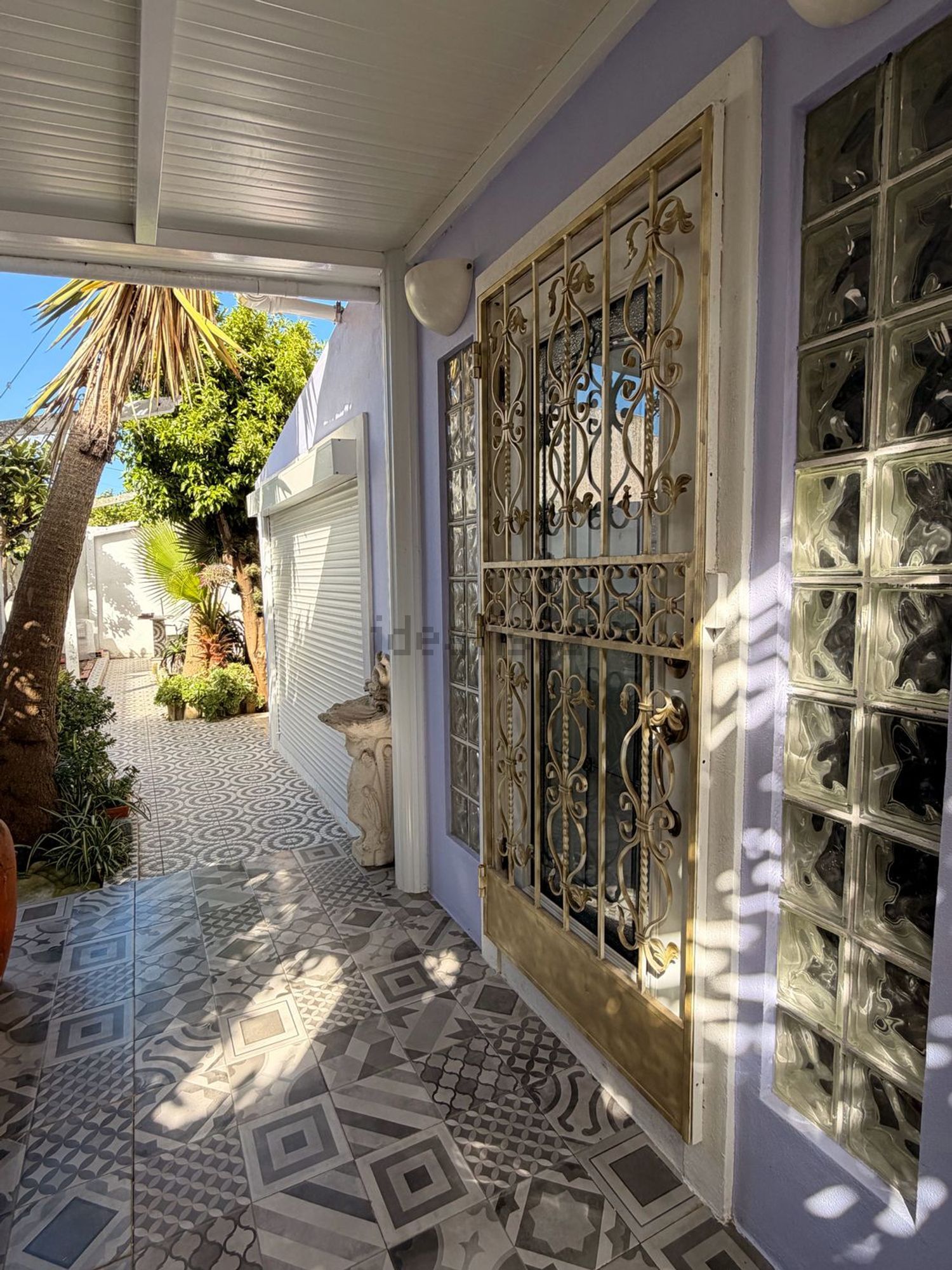 小楼房或独栋别墅出售在Rua Cidade de Leiria, 10 - 外立面