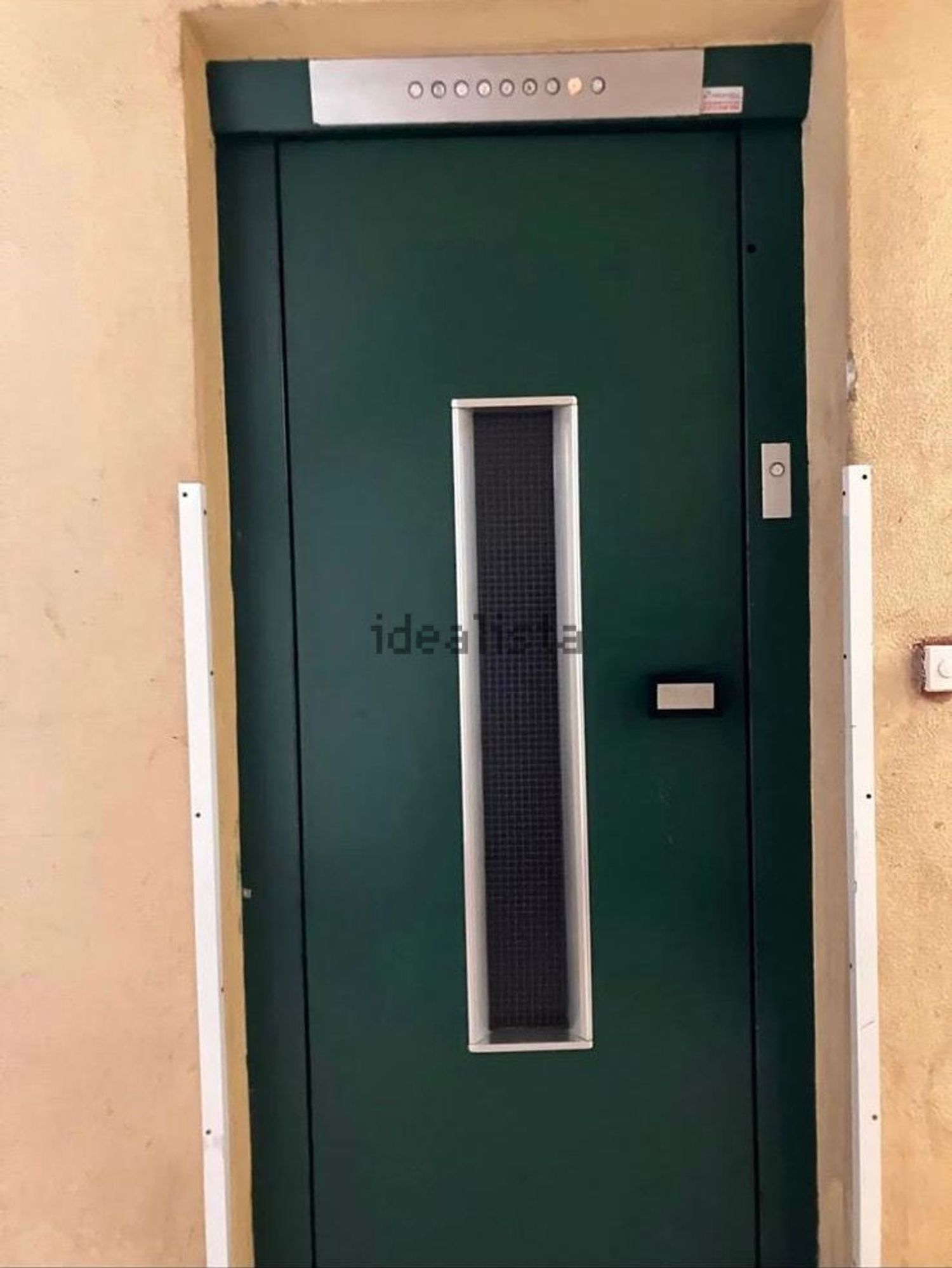 出租t0（单人公寓）在Avenida da República, 5 - 过道