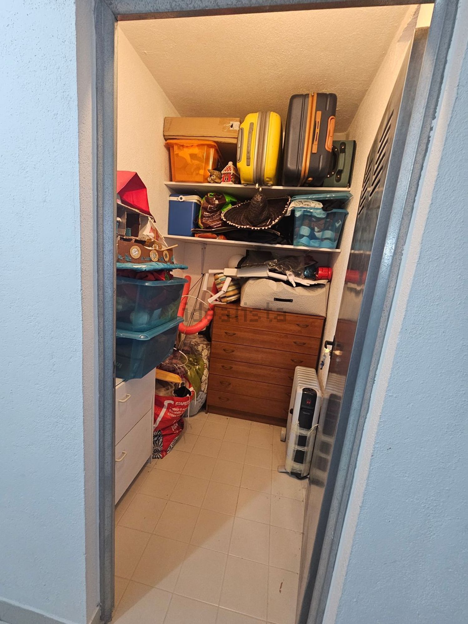 公寓 t3出售在Rua José Gomes da Silva, 8 - 储藏室