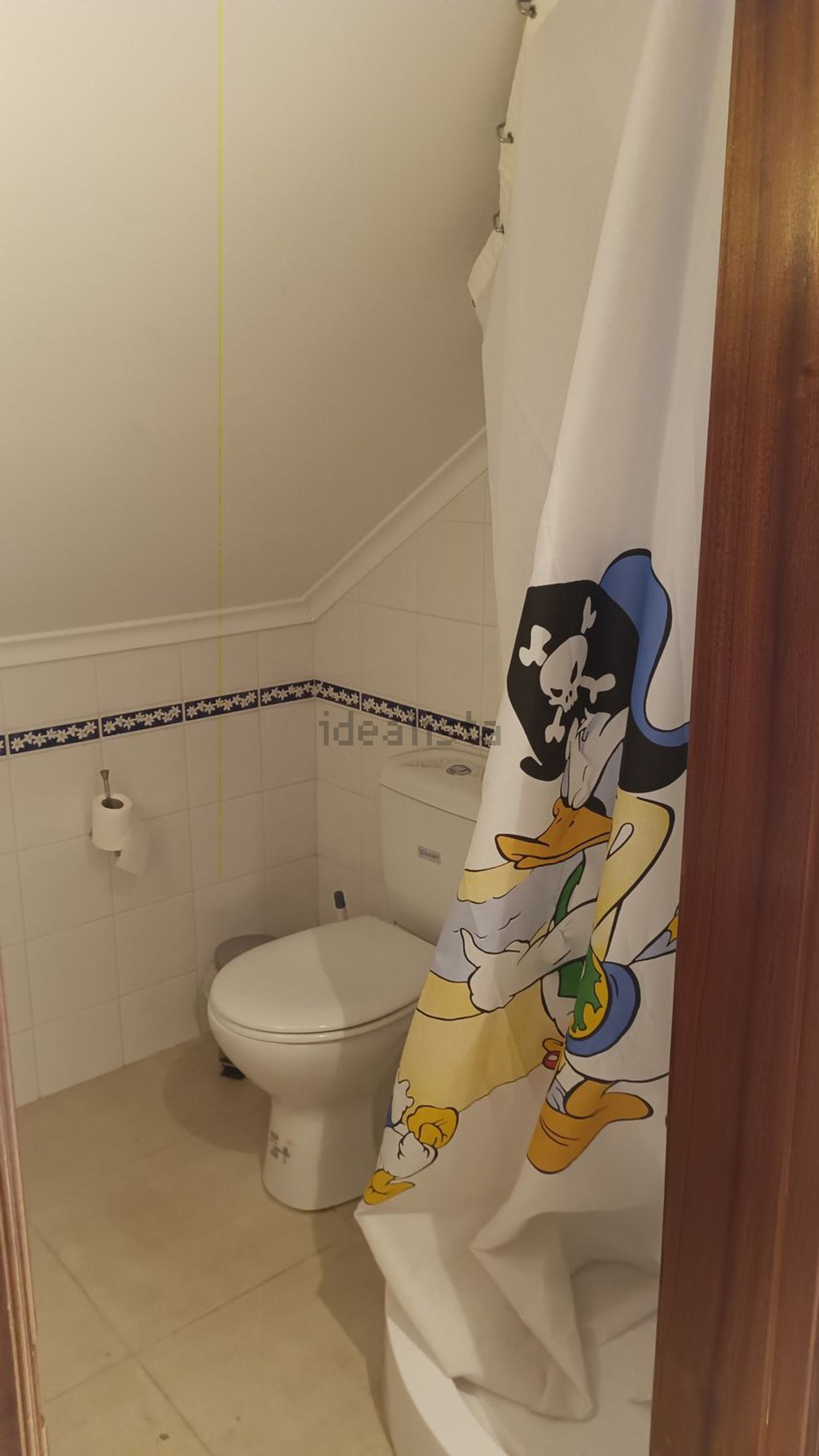 出租房间在Rua Primeiro de Maio, 30 - 卫生间