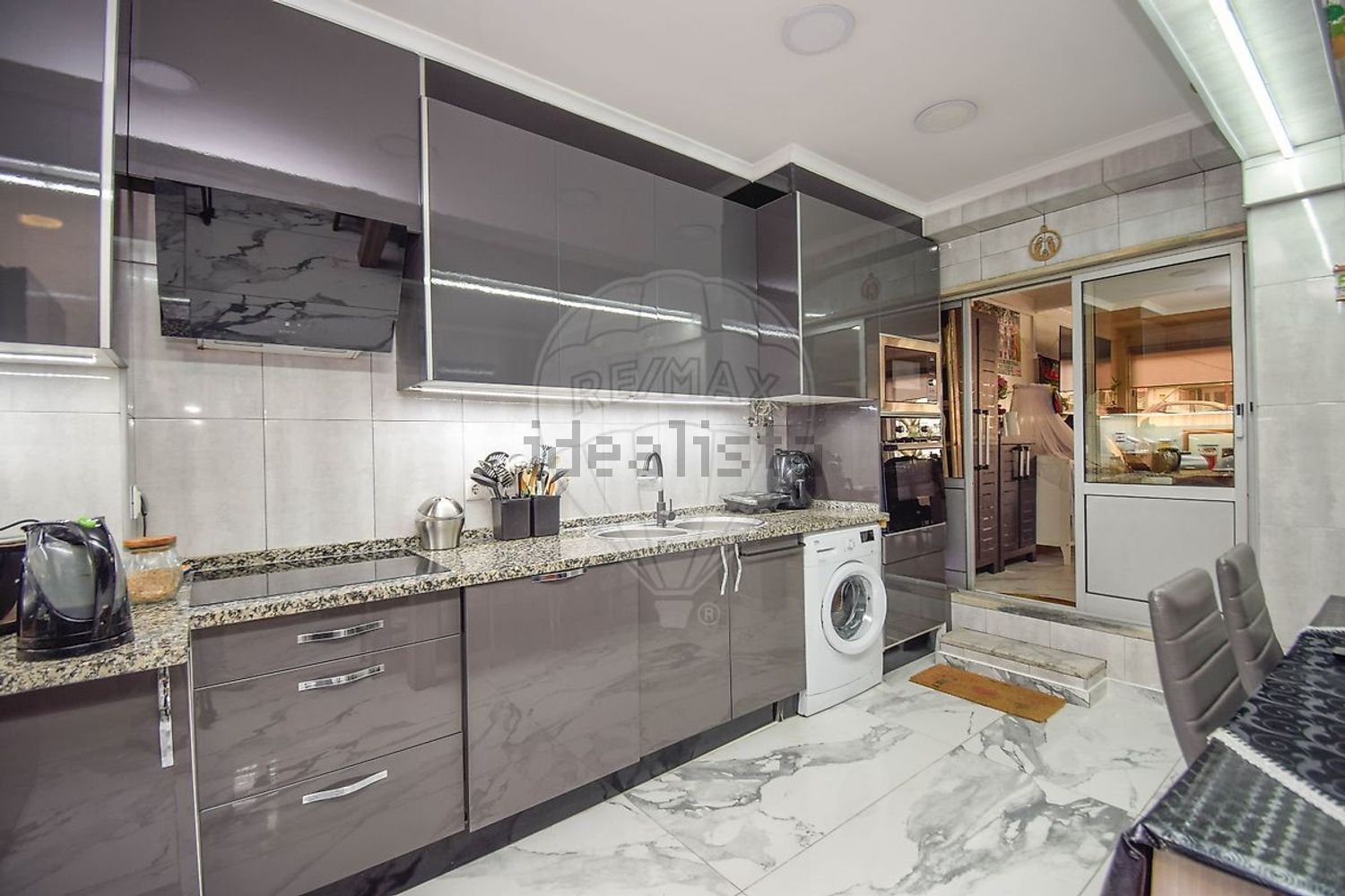 公寓 t3出售在Rua Doutor Jaime Cortesão - 厨房