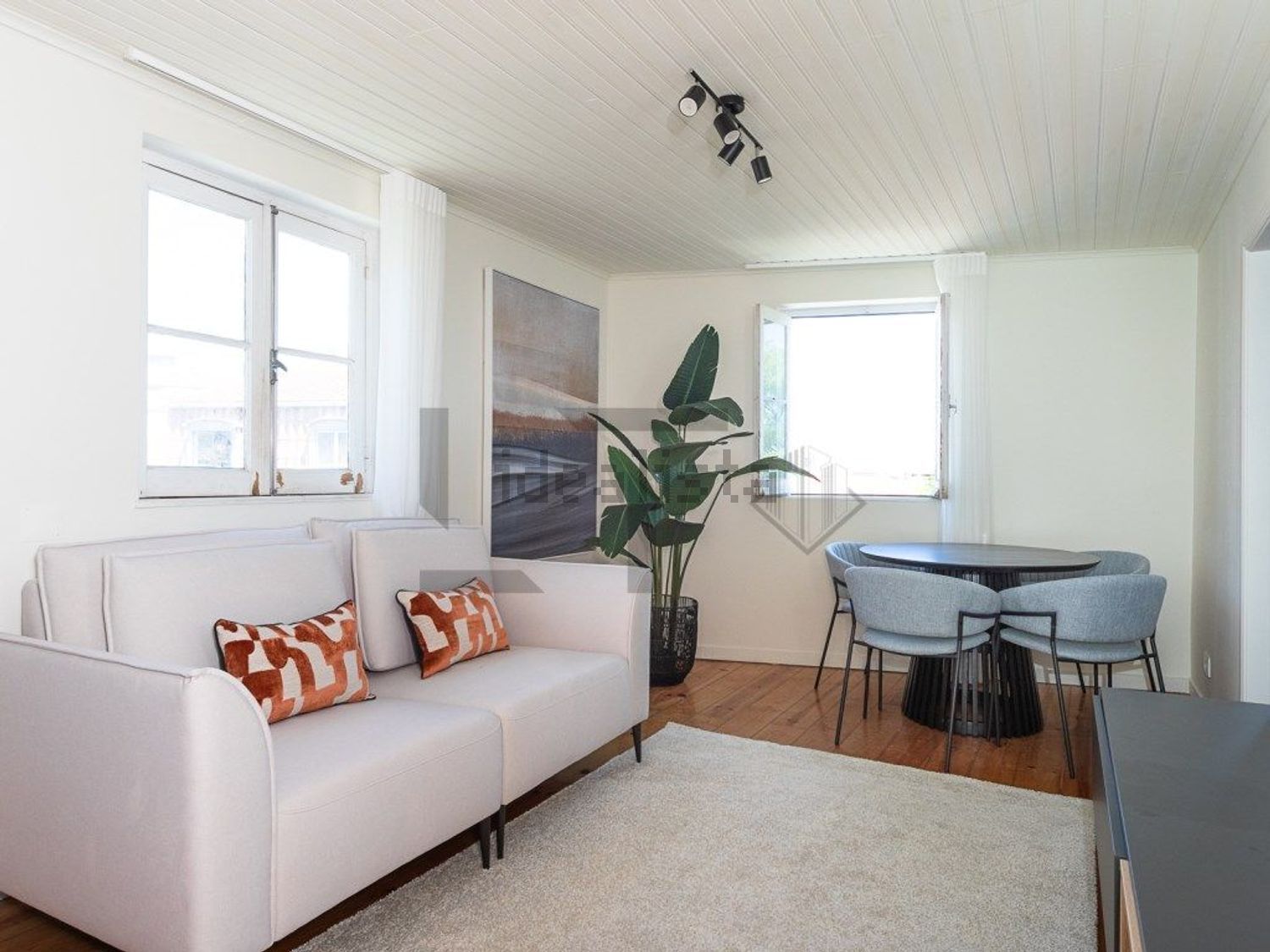 公寓 t2出售在Rua São Tomé - 客厅