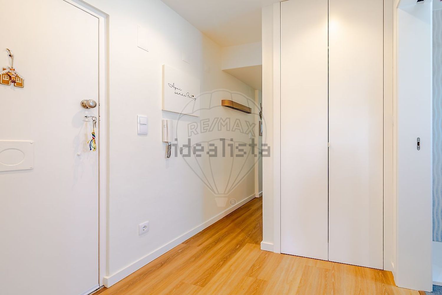 公寓 t2出售在Rua Thomaz de Mello - 照片