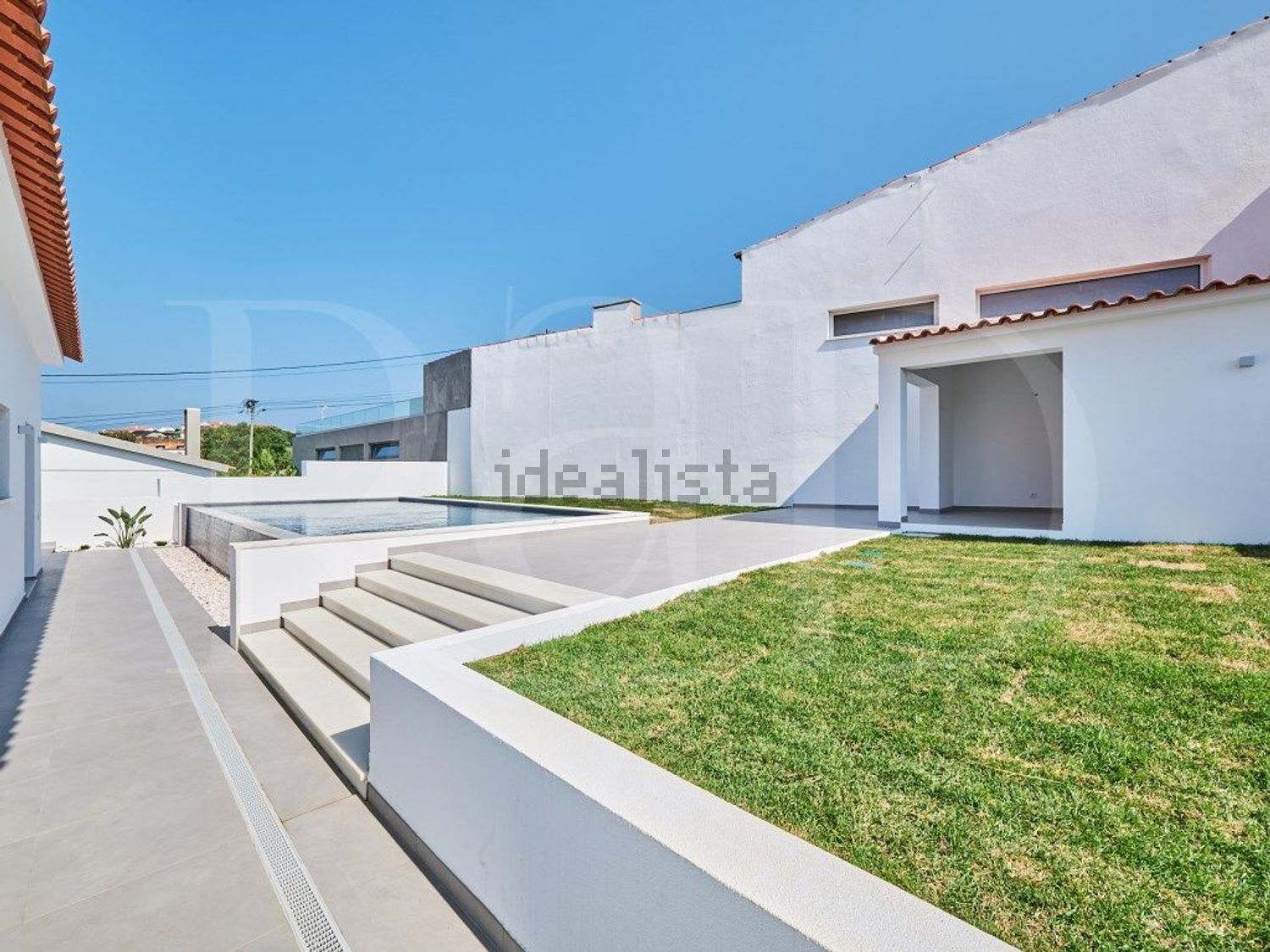 小楼房或独栋别墅出售在Rua do Massapêz, 43 - 花园