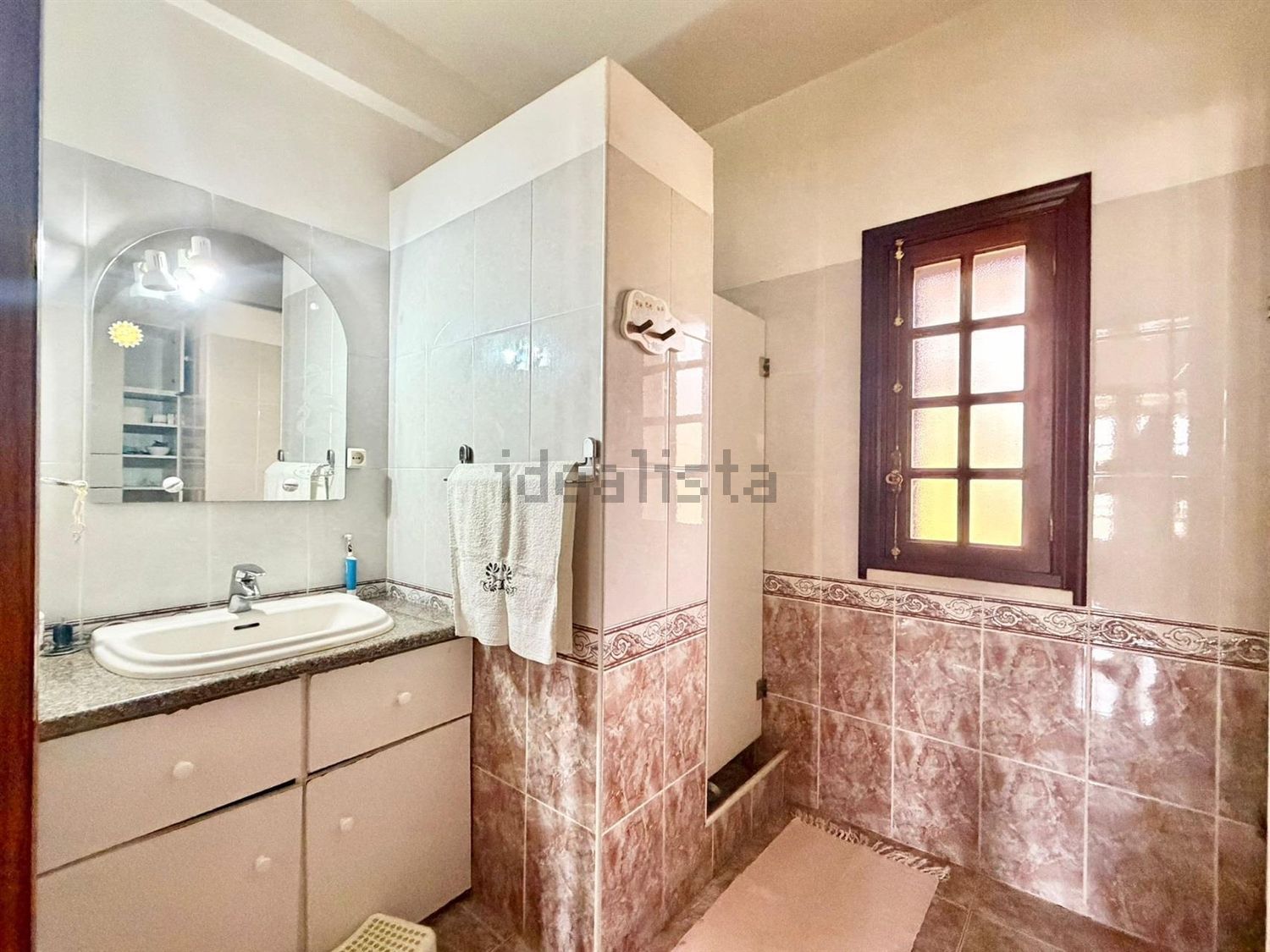 小楼房或独栋别墅出售在Alhos Vedros - 卫生间