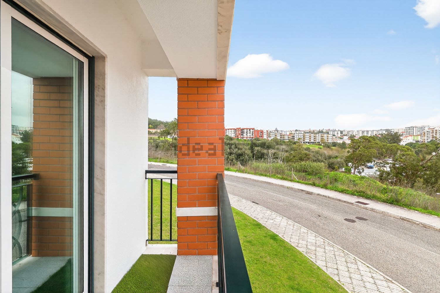 公寓 t3出售在Rua Madre Maria Clara, 31 - 阳台