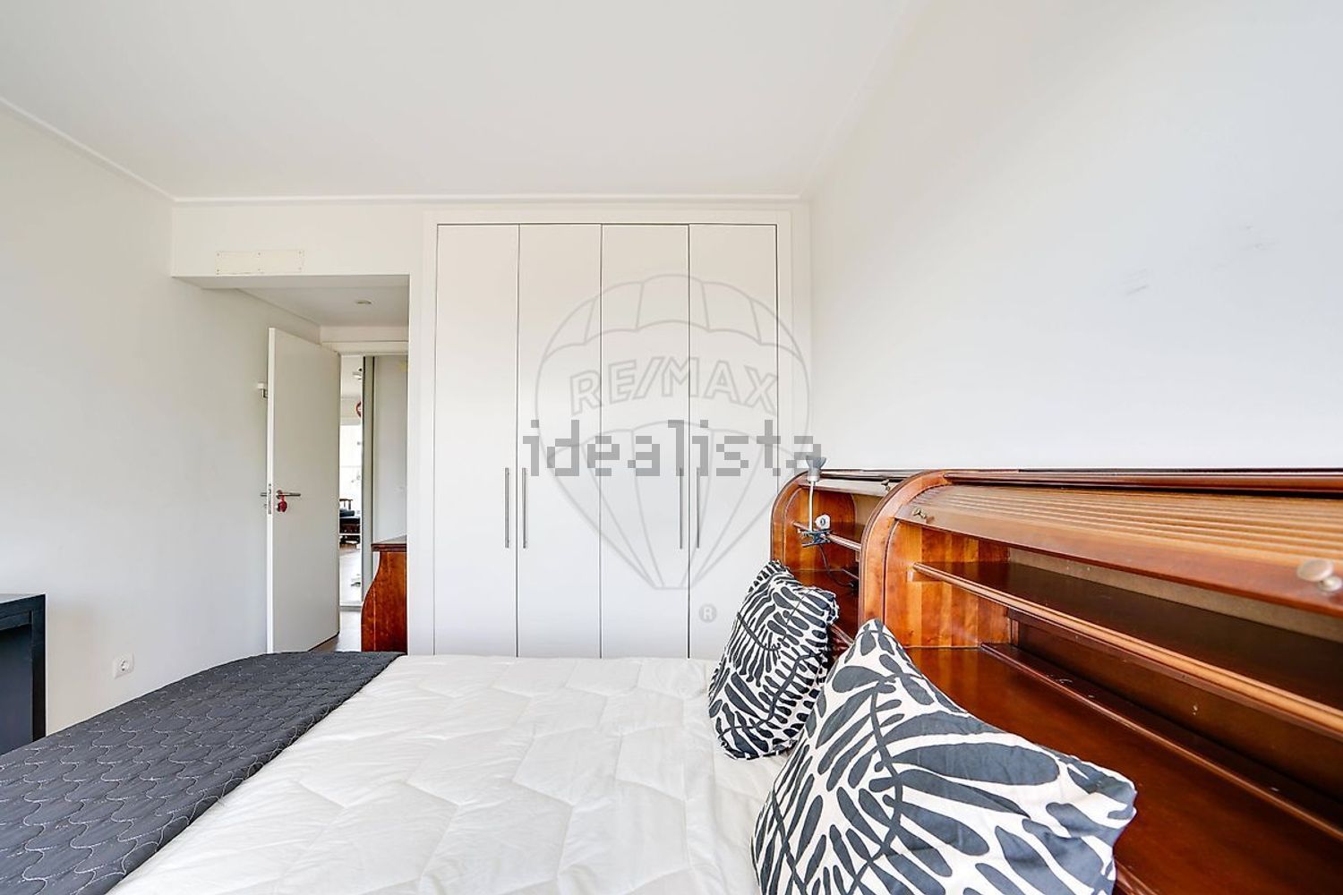 公寓 t1出售在Rua Centieira - 卧室