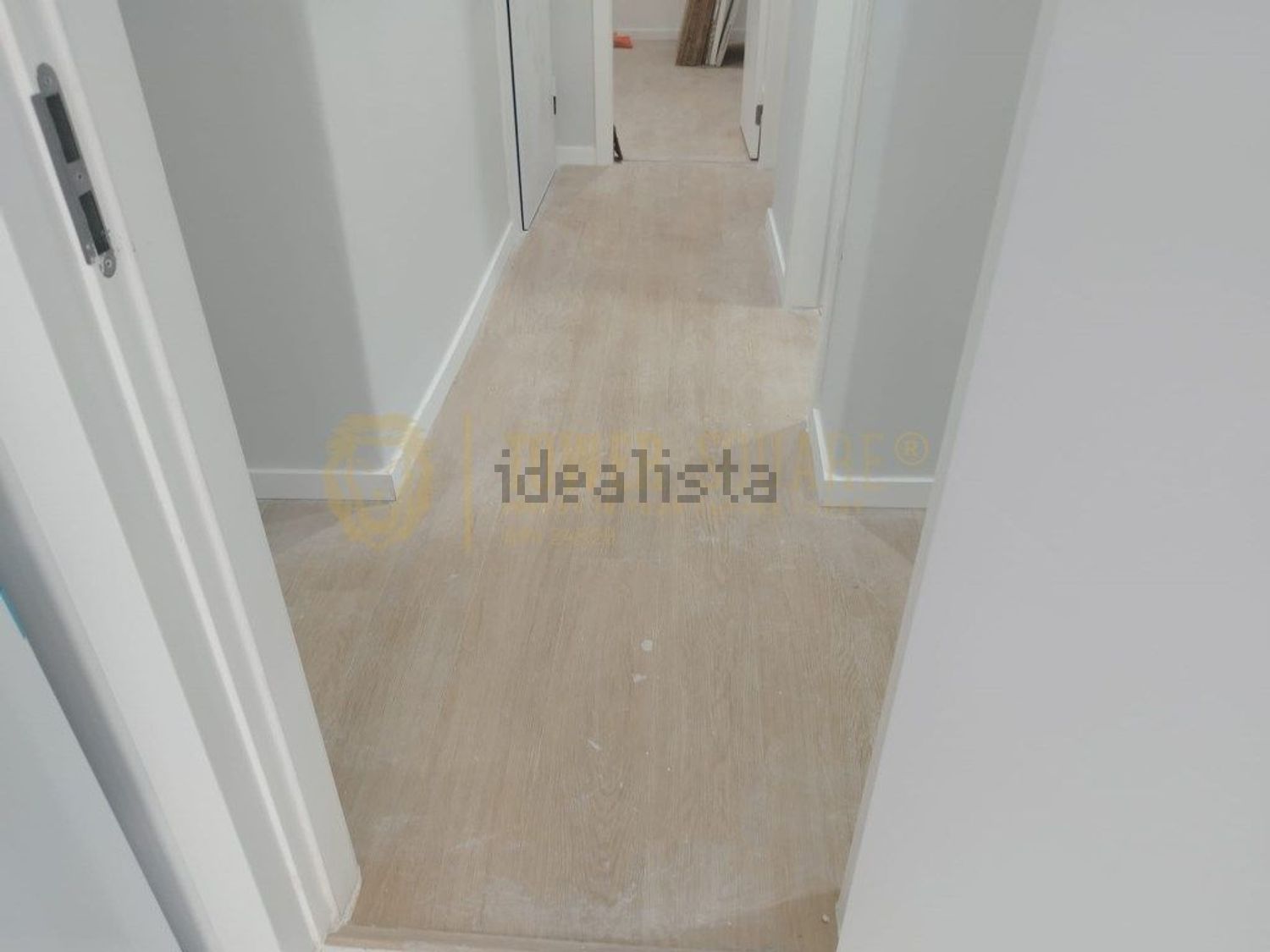 公寓 t3出售在Falagueira-Venda Nova - 过道