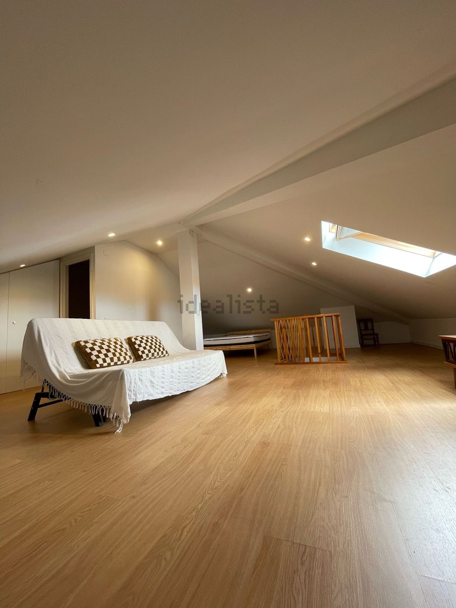 出租房间在Avenida Gago Coutinho, 64 - 卧室