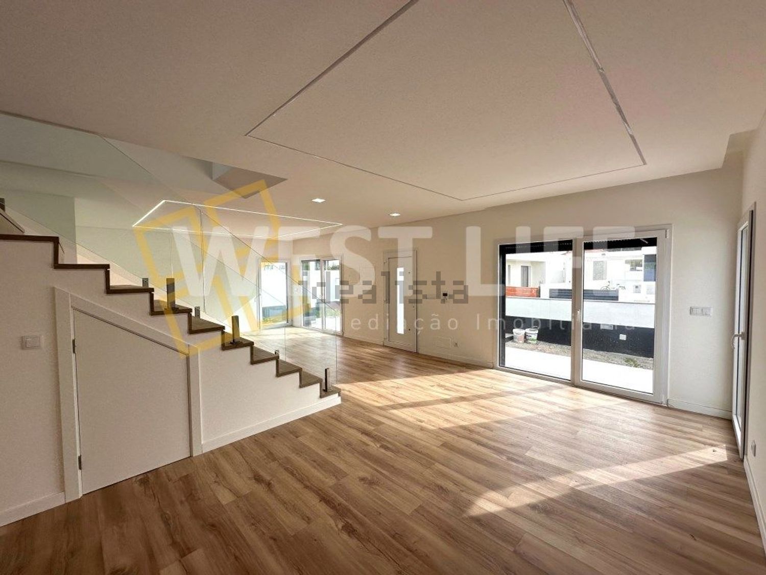 小楼房或独栋别墅出售在Santa Bárbara - 照片