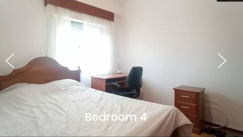 出租房间在Rua Luís de Freitas Branco, 1