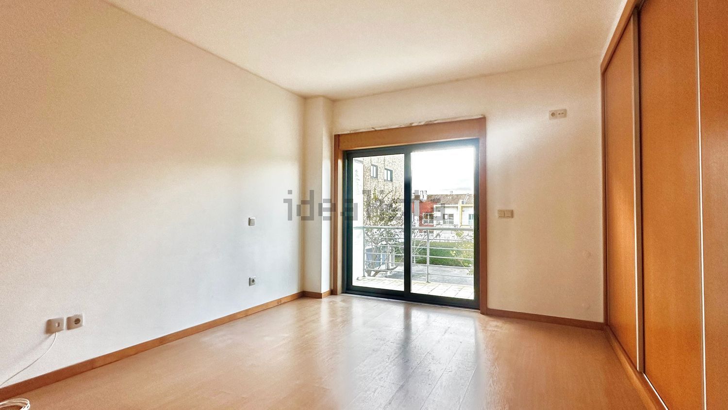 公寓 t4出售在Avenida Natália Correia - 卧室