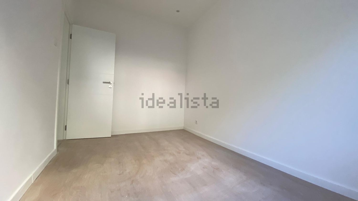 公寓 t3出售在Avenida Comandante Luís António da Silva - 居住