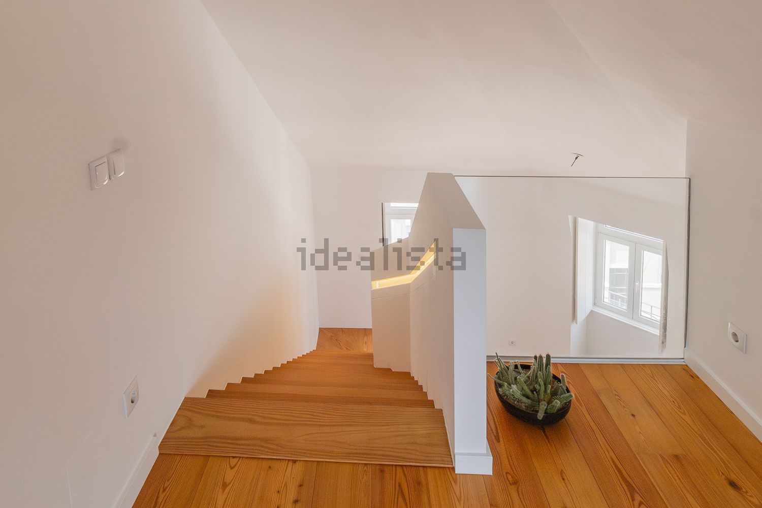 复式公寓出售在Rua Augusto José Vieira - 详情