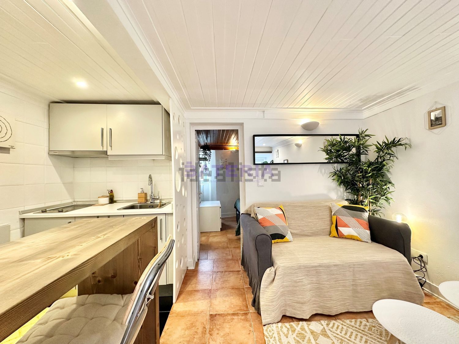 公寓 t1出售在Santa Catarina - 客厅