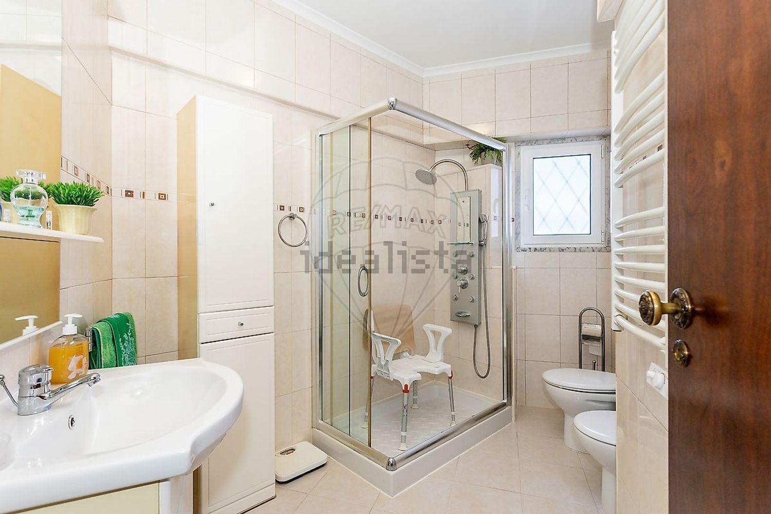 小楼房或独栋别墅出售在Serra das Minas - 卫生间