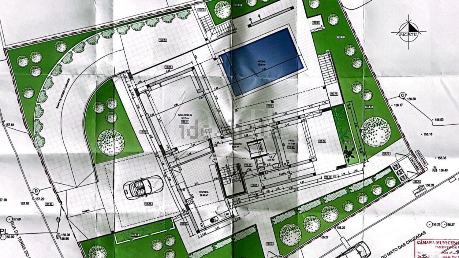 小楼房或独栋别墅出售在Rua Mato das Cruzadas - 平面图