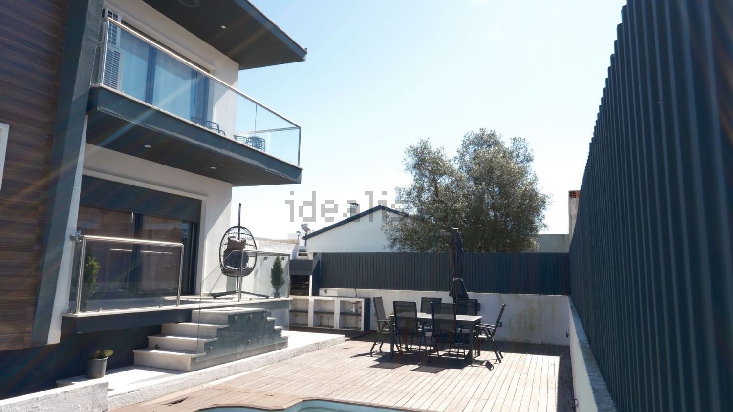 小楼房或独栋别墅出售在Rua Coronel Carlos Fabião - 阳台