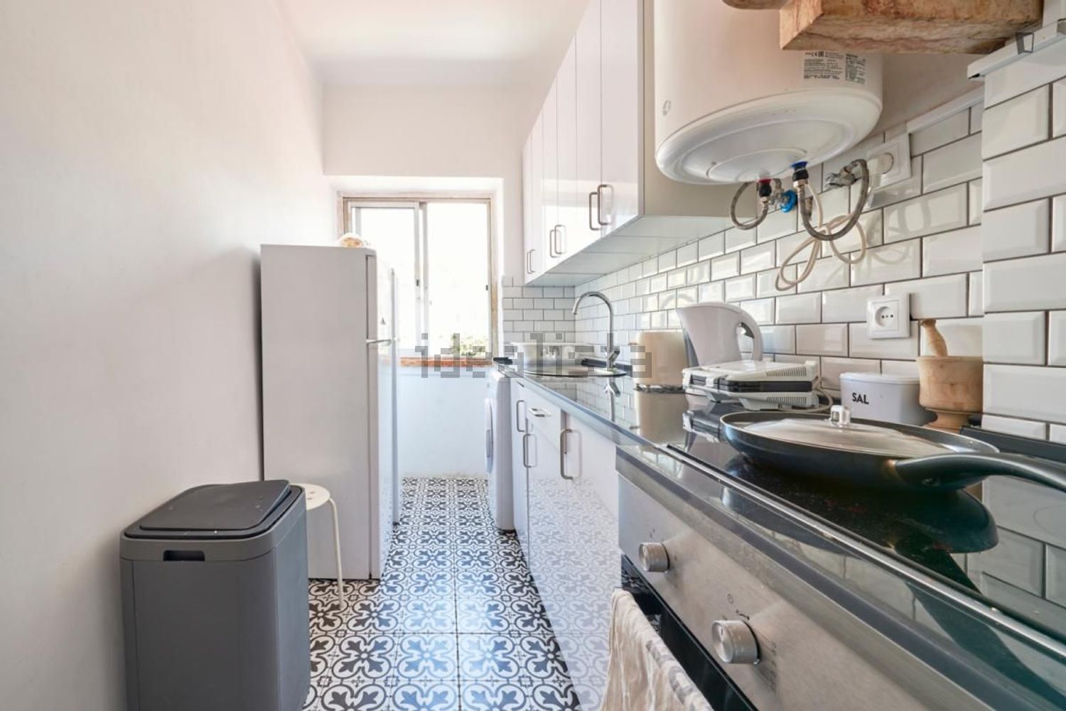 出租房间在Avenida Eduardo Jorge - 厨房