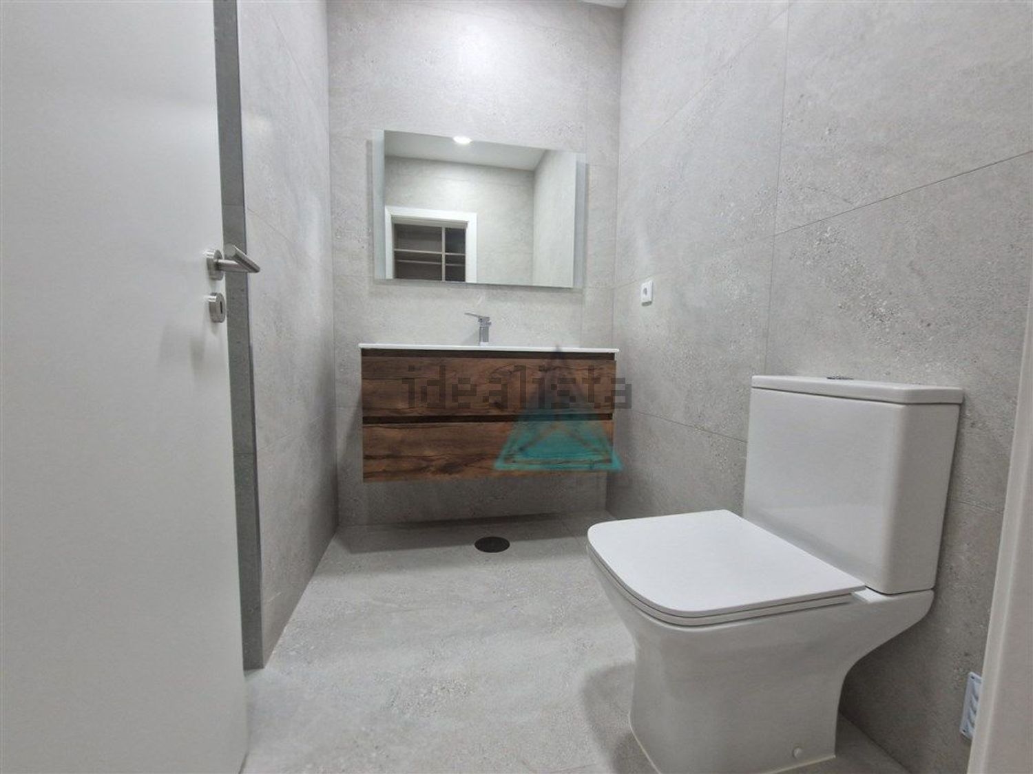 公寓 t3出售在Cruz de Pau - 卫生间